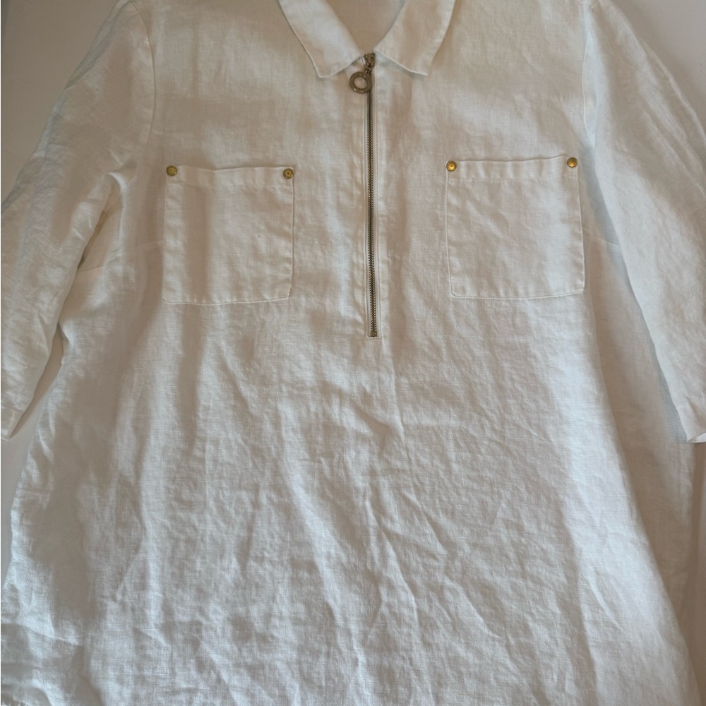 Ellen Tracy White Linen Blouse with Gold Accents, Extra Large